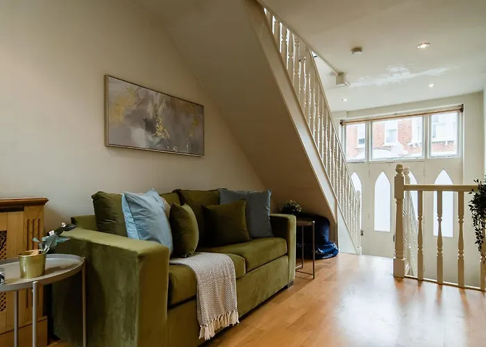 1 Bed Chelsea House London With Private Terrace